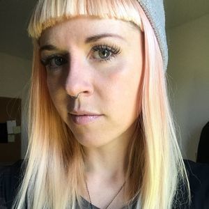 Meet your Posher, Genavieve